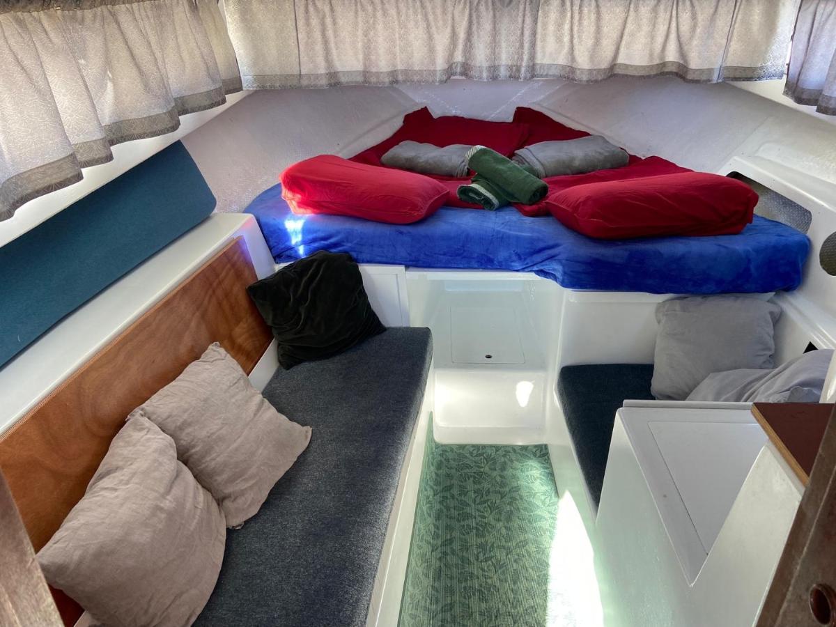 Nice Boat To Sleep In Barcelona Sant Adria de Besos Exterior foto